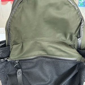 Lululemon backpack hardly used - extremely lightweight olive green in color